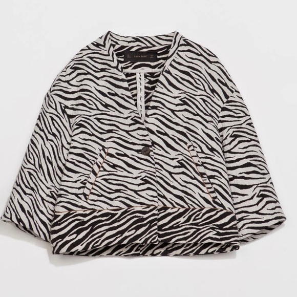 Zara Zebra Print Crop Jacket Sz Small - Picture 1 of 7